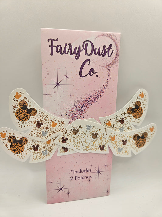 animal print face freckles